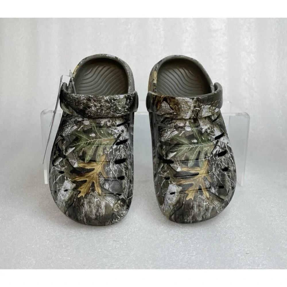 Rugged Shark Camo Real Tree Edge Eva Clogs Lightweight Slip on Boys Size 9 NEW